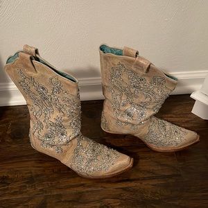 Girl cowgirl boots with sparkle